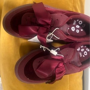 Zara girls shoes burgundy